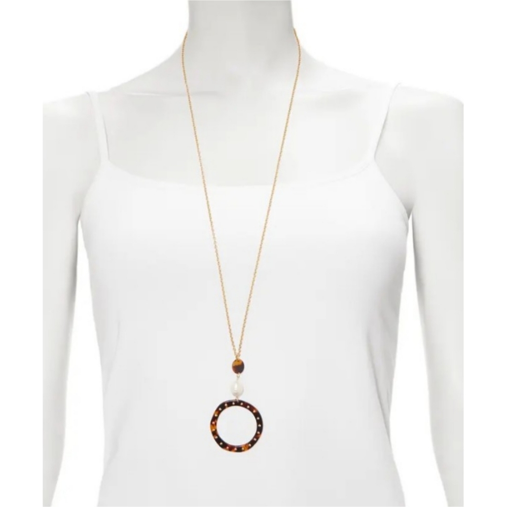 Sole Society Resin Pendant Necklace